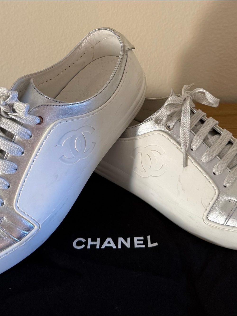 Chanel White and Silver Low-Top Leather Sneakers Size 40